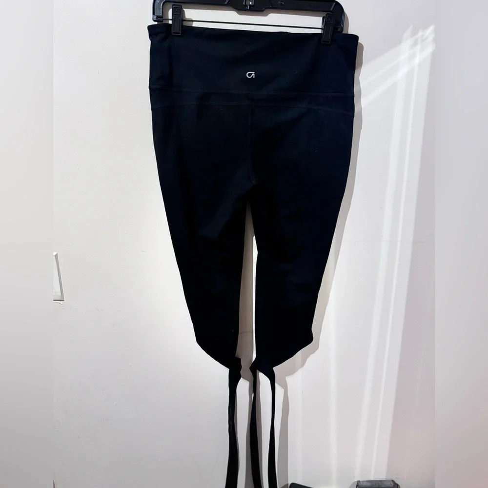 GapFit Blackout gFast high rise barre strap leggings petite large - Picture 10 of 13